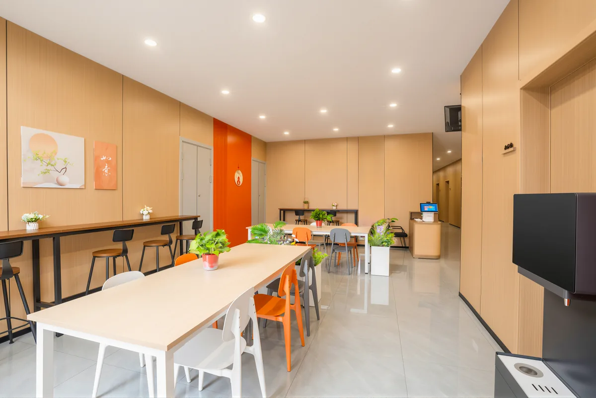 Jushe Gaoxin West Bus Station Gallery 6